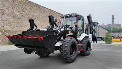 4CX ekskavator